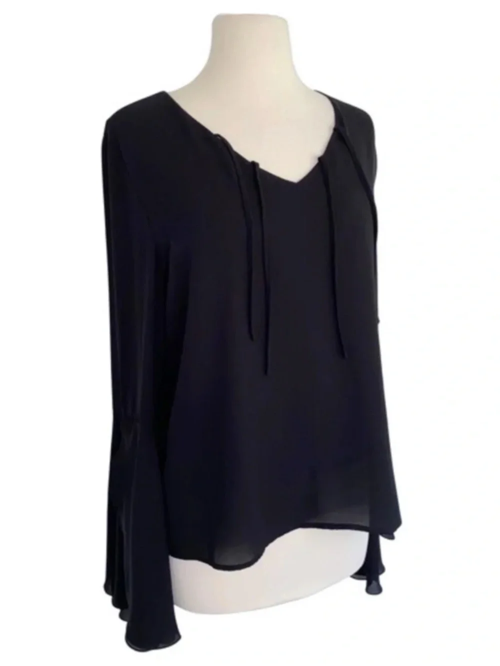 (13) Carmen Marc Valvo V Neck Split Bell Sleeve Blouse Black Medium - Picture 9 of 11